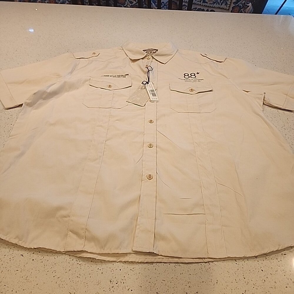 NWT lr scoop shirt Mens 4x Khaki Tan Button Embroidered Short Sleeve